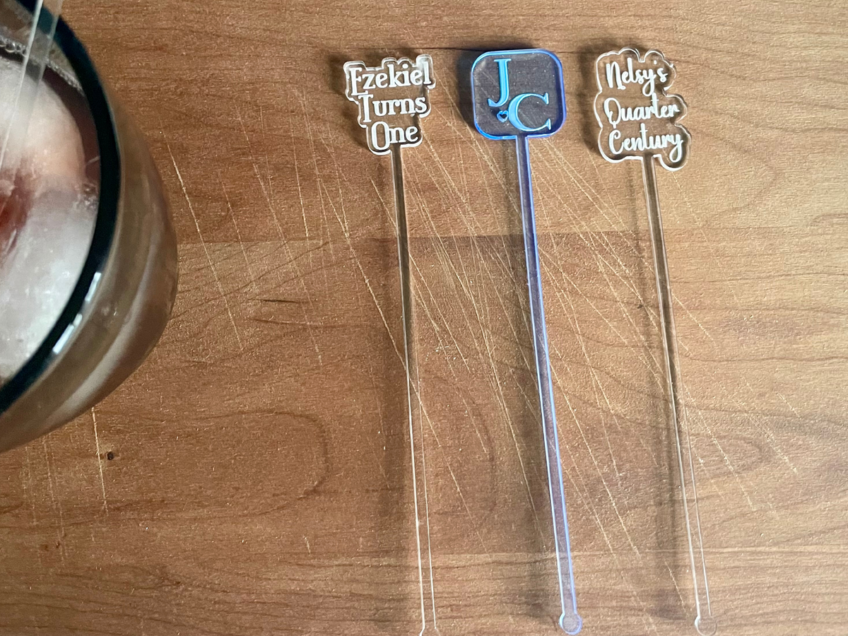 Custom Birthday Drink Stirrers Personalized Logo Drink Stir Sticks Wedding Swizzle Stick Cocktail Stirrer Drink Topper Birthday Decor Gift