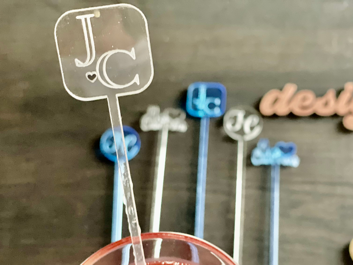 Custom Birthday Drink Stirrers Personalized Logo Drink Stir Sticks Wedding Swizzle Stick Cocktail Stirrer Drink Topper Birthday Decor Gift