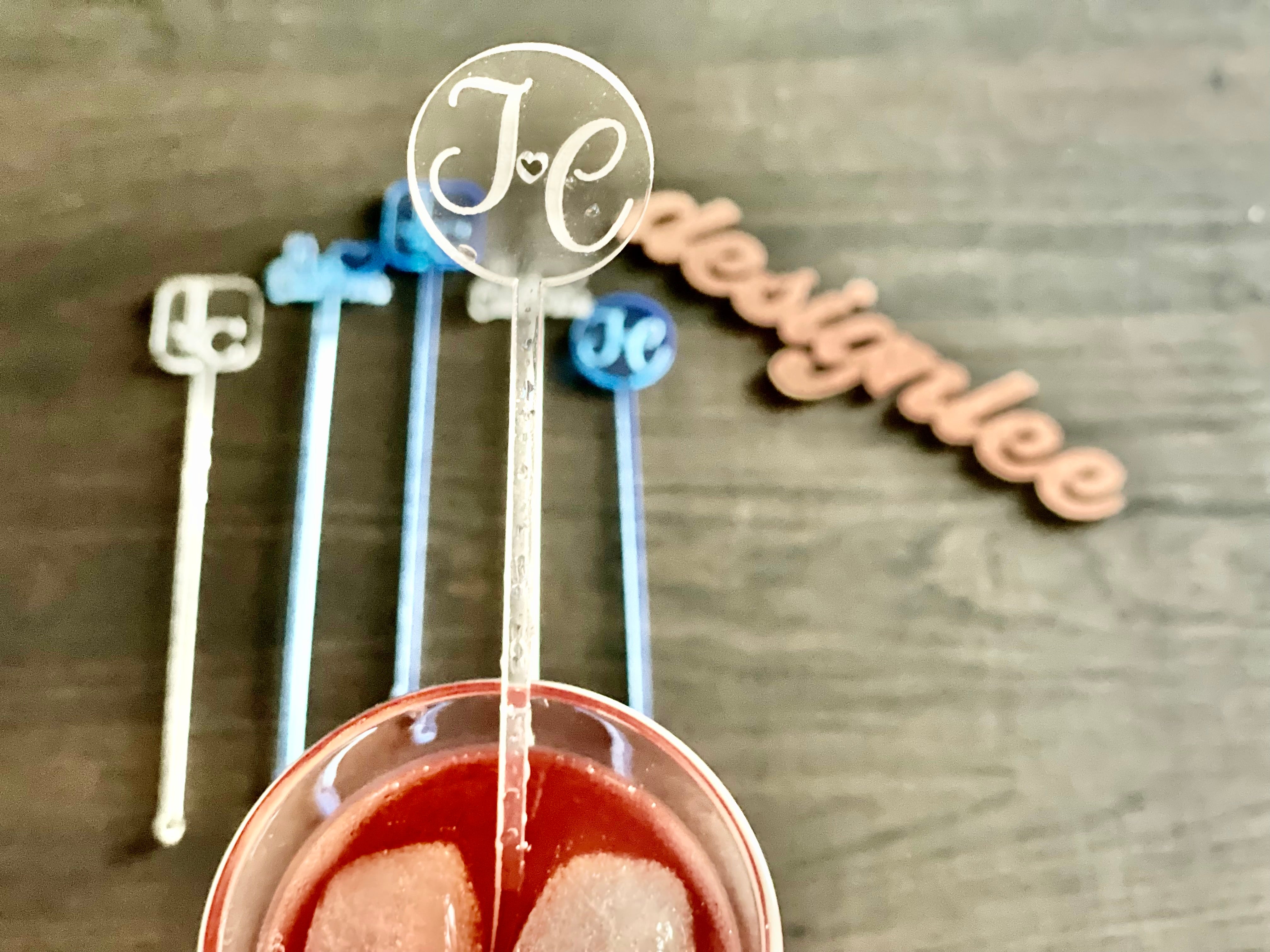 Custom drink stirrers wedding 60 photos - Astyledwedding.com Custom drink stirrers wedding 60 photos - Astyledwedding.com