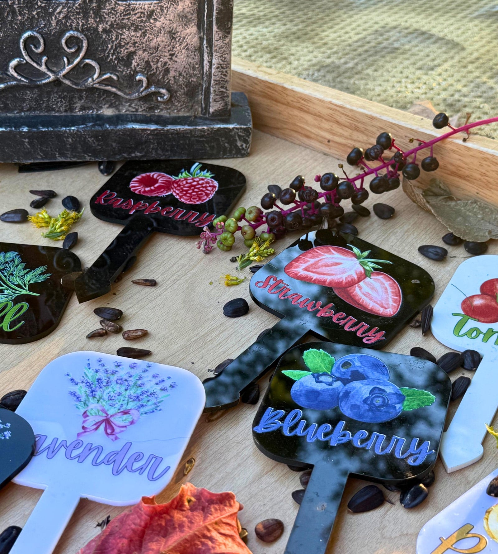 Handmade Herb Garden Marker Vegetable Garden Label Plant Stake Vegetable & Herb Garden Tags Acrylic Garden Stake Gardener's Gift for Mom