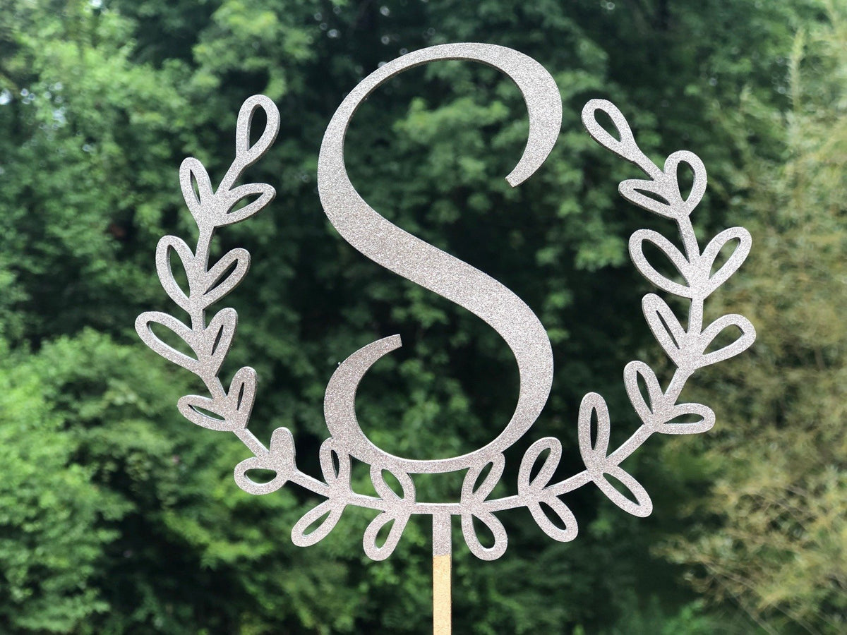 Laurel Wreath Wedding Cake Topper | Custom Cake Topper Personalized | Acrylic or Wood Cake Topper, Cake Toppers, designLEE Studio, designLEE Studio