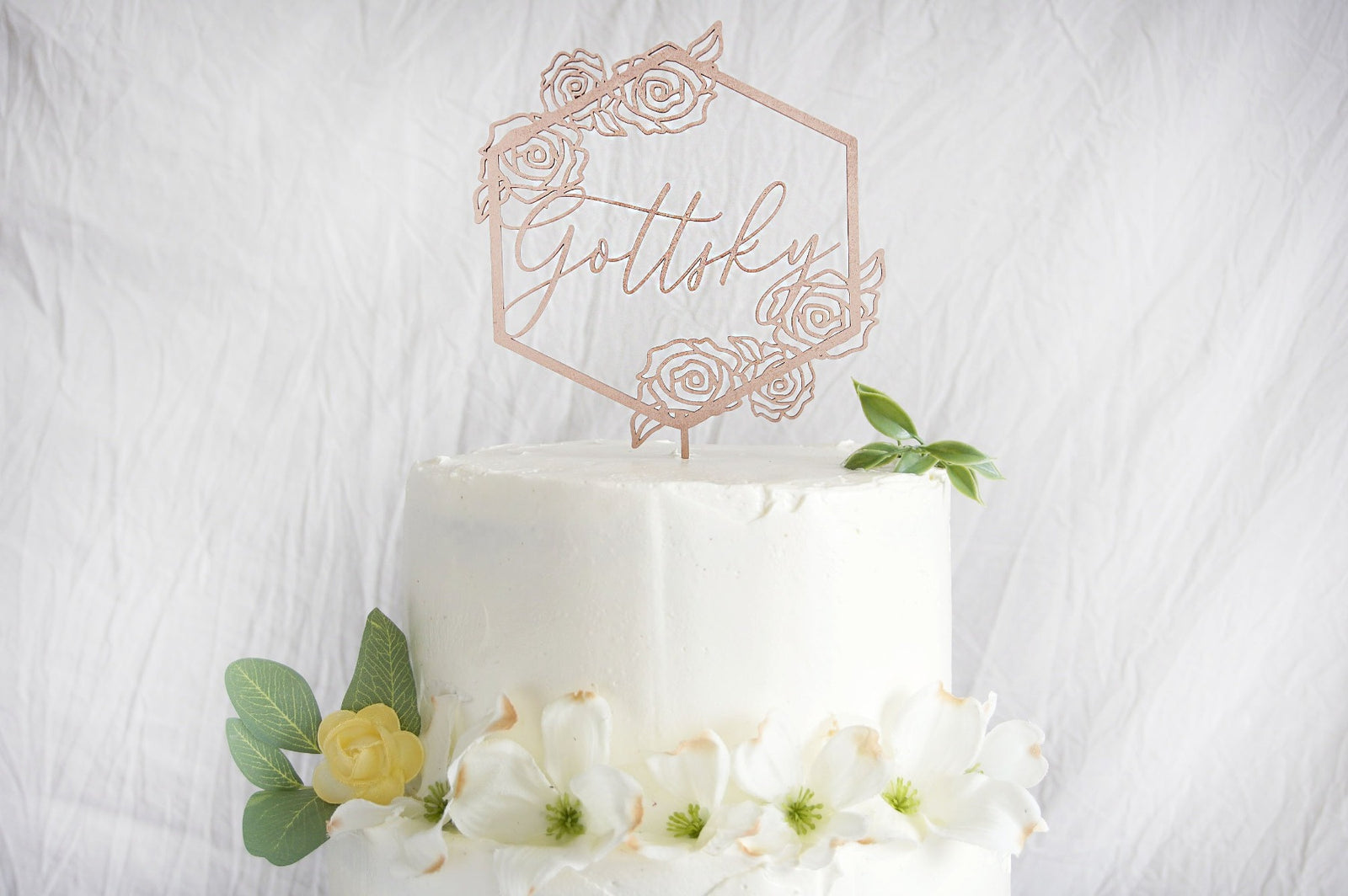 Floral Wedding Cake Topper | Custom Wedding Cake Topper | Personalized Name Geometric Cake Topper | Gold, Silver, or Rose Gold Wood Gift