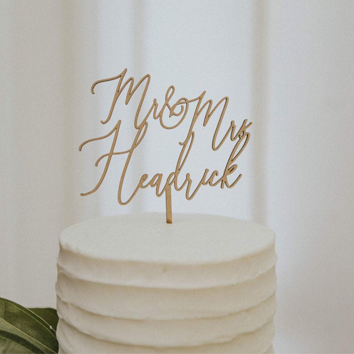 Mr and Mrs Wedding Cake Topper |  Heart Cake Topper Personalized | Gold, Silver, Rose Gold, &amp; Wood Cake Topper | Custom Wood Cake Toppers